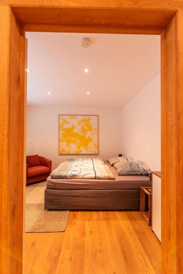 Designer Unterkunft In 15. Jahrhundert Altbau 75 M² Fuer Max. 4 Personen Apartment Eltville am Rhein Luaran gambar