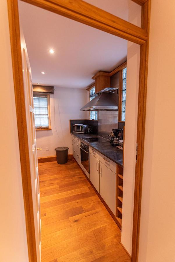 Designer Unterkunft In 15. Jahrhundert Altbau 75 M² Fuer Max. 4 Personen Apartment Eltville am Rhein Luaran gambar