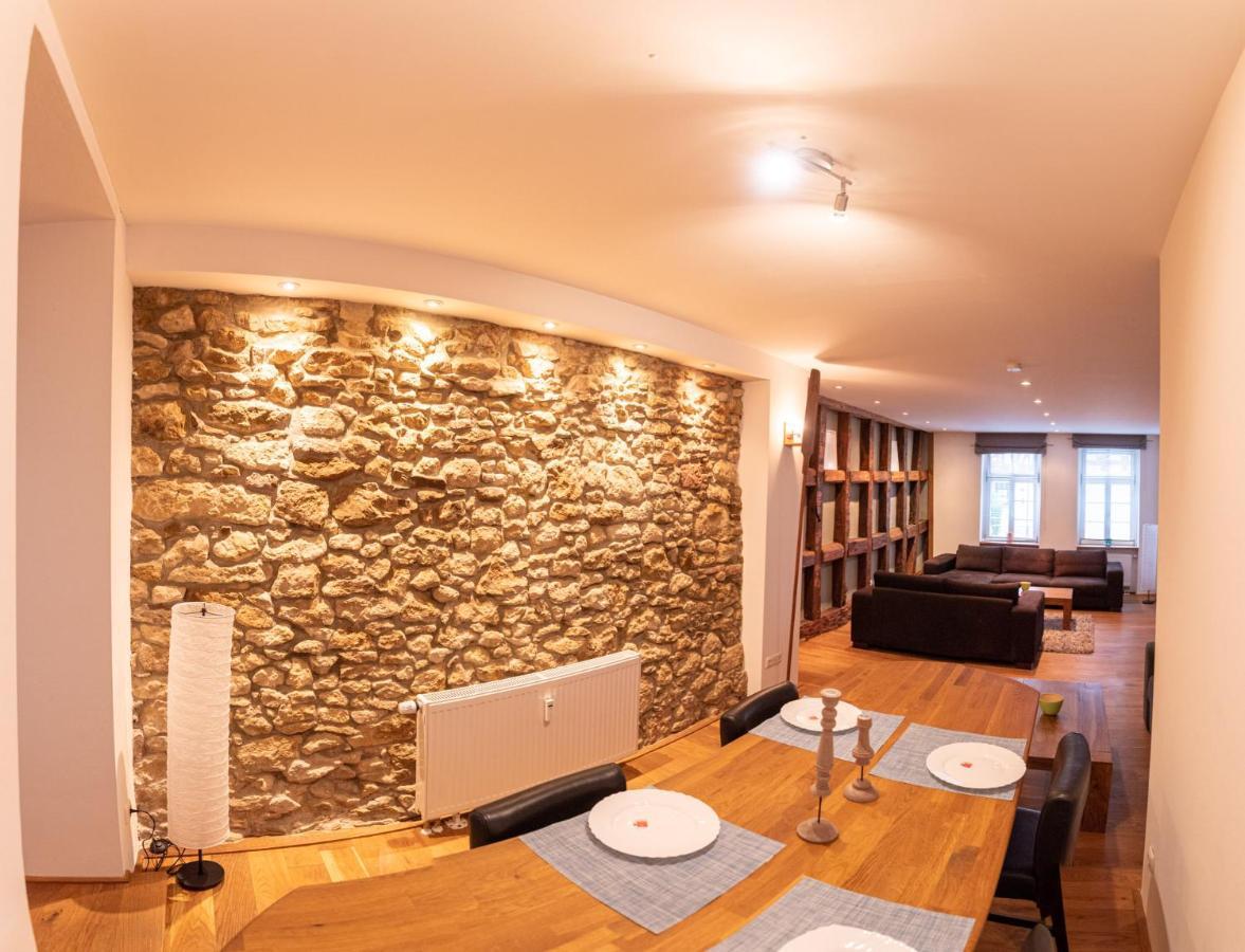 Designer Unterkunft In 15. Jahrhundert Altbau 75 M² Fuer Max. 4 Personen Apartment Eltville am Rhein Luaran gambar