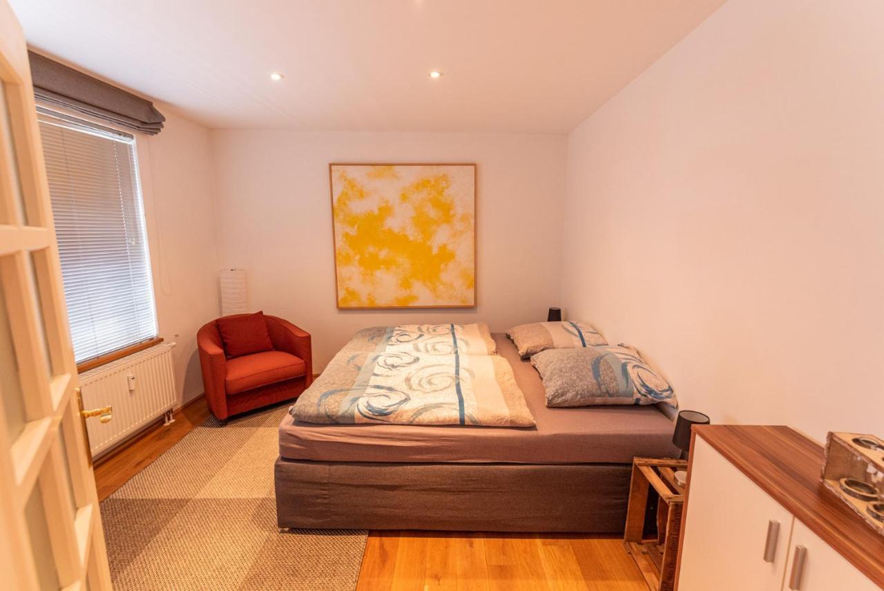 Designer Unterkunft In 15. Jahrhundert Altbau 75 M² Fuer Max. 4 Personen Apartment Eltville am Rhein Luaran gambar